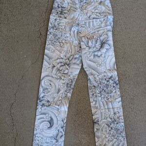 Floral Patterned Leggings